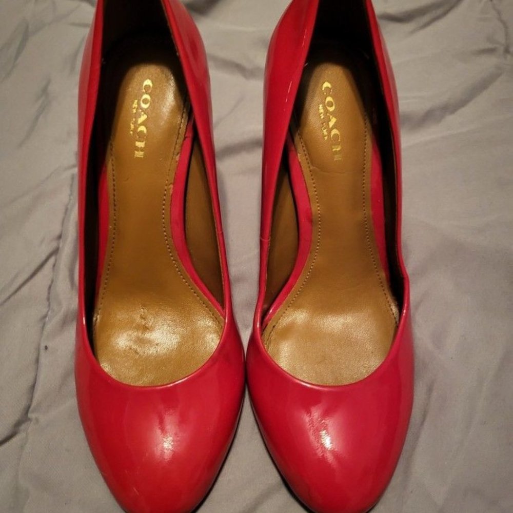 Coach heels - Picture 2 of 2